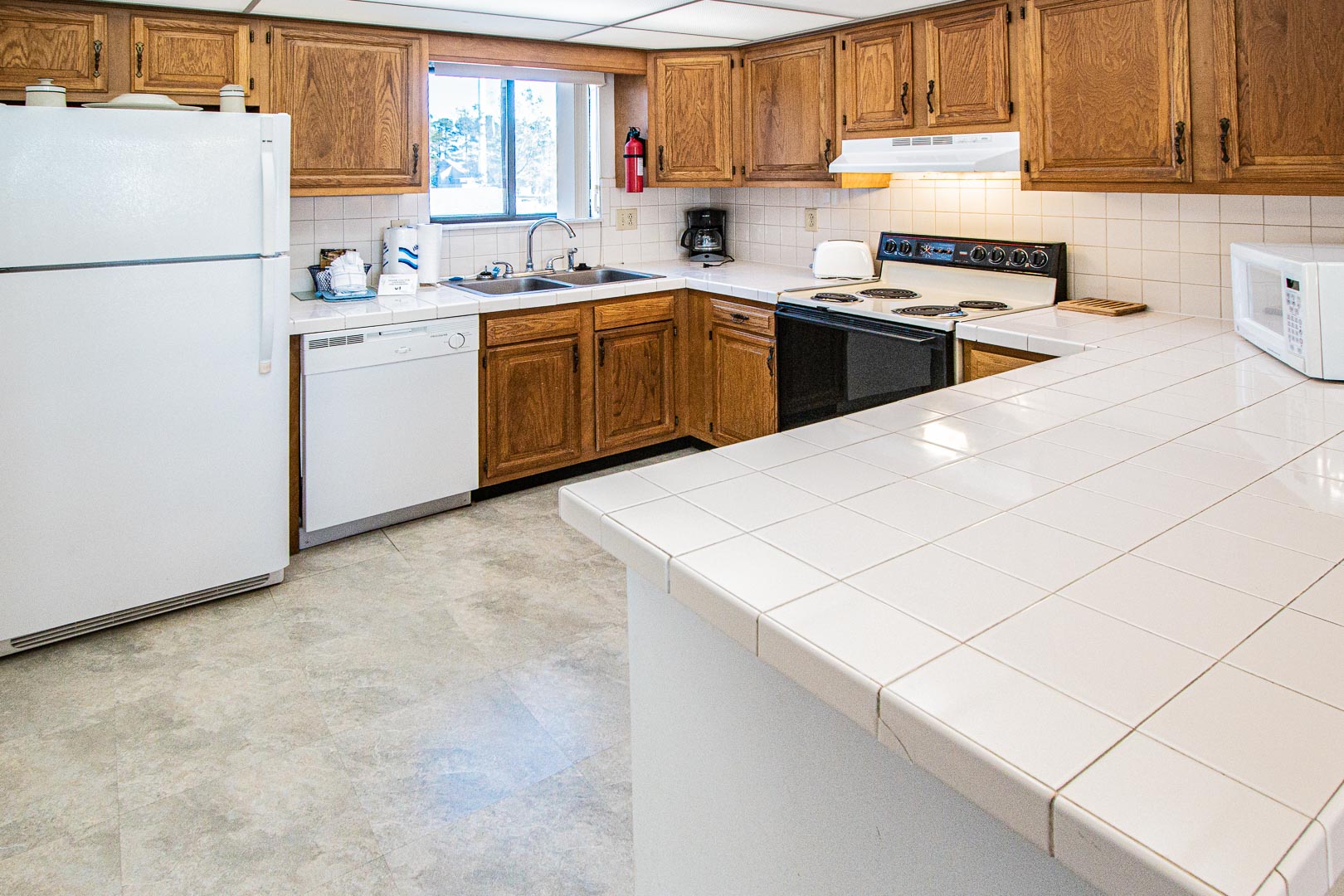 A spacious fully equipped kitchen at VRI's Harbourside II in New Bern, North Carolina.